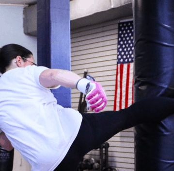 A women Kickboxing